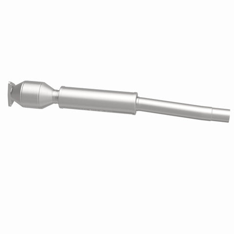 MagnaFlow Direct Fit Catalytic Converter 03-06 VW Phaeton 4.2L PS Rr - 49878