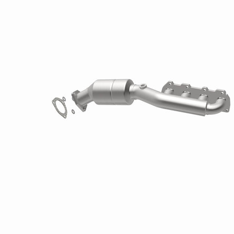 MagnaFlow Direct Fit Catalytic Converter 02-04 VW Passat 4.0L - 51213