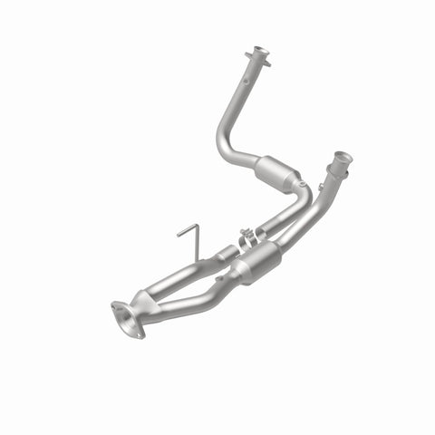 MagnaFlow Direct Fit Catalytic Converter 05-06 Jeep Grand Cherokee 3.7L Y-Pipe Assy (49 State) - 24473