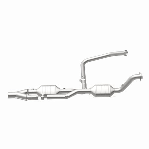 MagnaFlow Direct Fit Catalytic Converter 04-07 Dodge Ram 5.7L - 51358