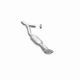 MagnaFlow Direct Fit Catalytic Converter 97-98 Ford Trucks 5.4L - 447130