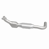 MagnaFlow Direct Fit Catalytic Converter 99-00 Ford Trucks 5.4L - 447115