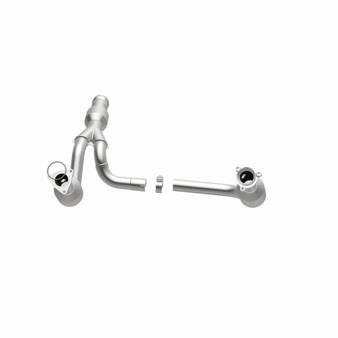 MagnaFlow Direct Fit Catalytic Converter 2015 GMC Yukon XL V8 6.2L - 52617