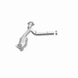 MagnaFlow Direct Fit Catalytic Converter 03-05 Ford Expedition/05-06 Lincoln Navigator 5.4L P/S - 93125