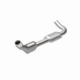 MagnaFlow Direct Fit Catalytic Converter 00-04 Ford E150 4.6L D/S - 447156