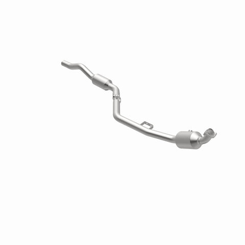 MagnaFlow Conv Direct Fit OEM 2007 Mercedes-Benz E350 Underbody - 69.125in Length - 5411666
