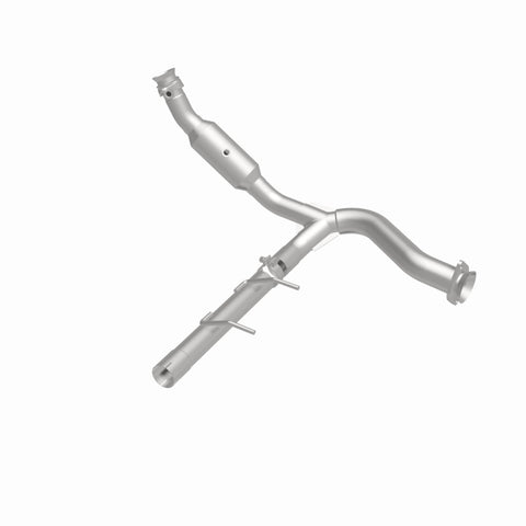 MagnaFlow Direct Fit Catalytic Converter 2007-2008 Ford Expedition/Navigator V8-5.4L - 5451500