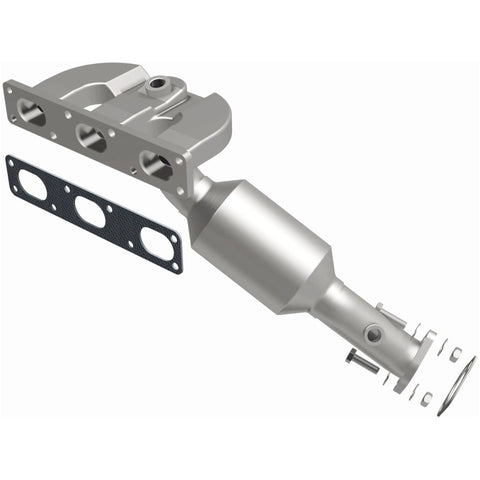 MagnaFlow Direct Fit Catalytic Converter BMW 3 01-06 Rear OEM - 49759