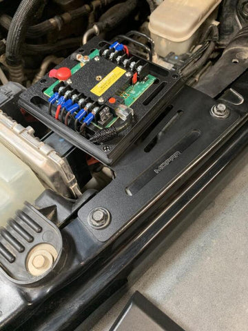 sPOD 09-18 Jeep Wrangler JK SourceLT w/Green LED Switch Panel - 873165