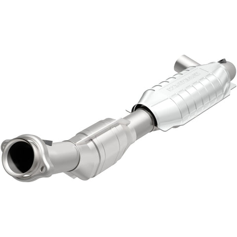 MagnaFlow Direct Fit Catalytic Converter 97-98 Ford Trucks 4.6L - 447133