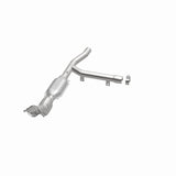 MagnaFlow Direct Fit Catalytic Converter 97-98 Ford Trucks 4.2L - 447132