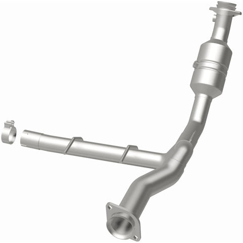 MagnaFlow 11-14 Ford F-150 5.0L Direct Fit CARB Compliant Left Catalytic Converter - 5551139