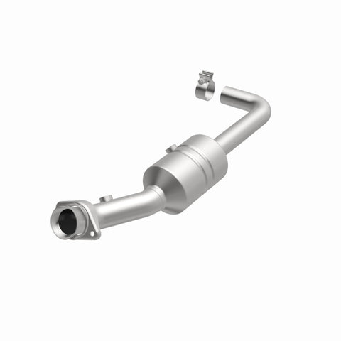MagnaFlow Direct Fit Catalytic Converter 2011-2014 F-150 3.7L Underbody - 52157