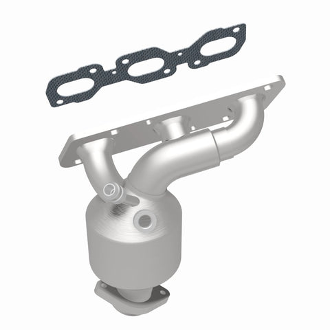 MagnaFlow Direct Fit Catalytic Converter 00-01 Mazda MPV 2.5L Manifold - 49971