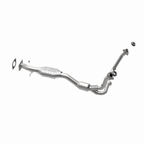 MagnaFlow Direct Fit Catalytic Converter 01-05 Chevy Blazer 4.3L 2WD - 49898