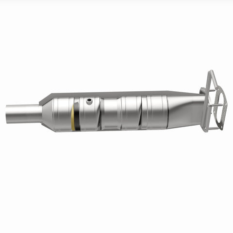MagnaFlow 09-17 Ford F53 V10 6.8L Underbody Direct Fit Catalytic Converter - 280436