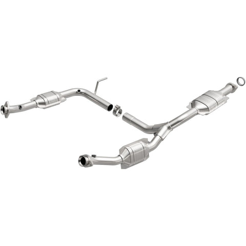 MagnaFlow DF Catalytic Conv 02-03 Ford Explorer 4.0L / 02-03 Mercury Mountaineer 4.0L (California) - 447253
