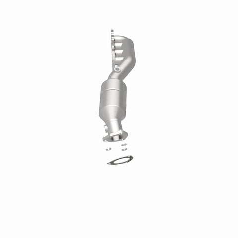 MagnaFlow Direct Fit Catalytic Converter 02-04 Volkswagen Passat 4.0L - 452796