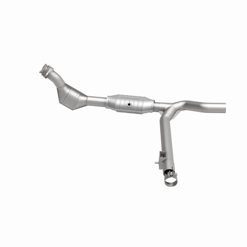 MagnaFlow Direct Fit Catalytic Converter 99-00 F-150 4.2L V6 2WD P/ - 93393