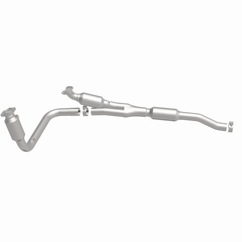 MagnaFlow 2002 Dodge Ram 1500 5.9L California Grade CARB Compliant Direct-Fit Catalytic Converter - 4583018