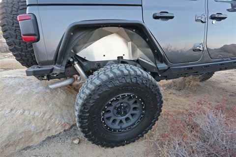 Fabtech 2018+ Jeep JL/JT Rear Inner Fenders - FTS24272