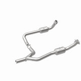 MagnaFlow Direct Fit Catalytic Converter 2009-2014 E-150 4.6 L Underbody - 52153