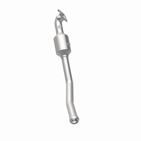 Magnaflow 13-15 Dodge Durango V6 3.6L OEM Grade / EPA Compliant Direct-Fit Catalytic Converter - 21-250