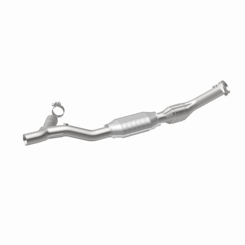 MagnaFlow Direct Fit Catalytic Converter 97-98 Ford Trucks 5.4L - 447130