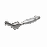 MagnaFlow Direct Fit Catalytic Converter 97-98 E150 E250 Van 4.2L D/ - 93325