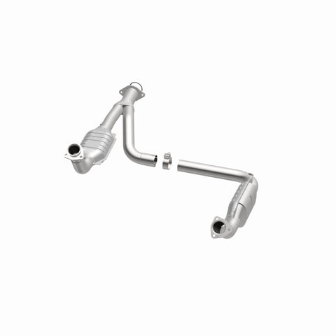 MagnaFlow Conv DF 07-09 Chevrolet/GMC Silverado/Sierra 2500 HD 6.0L Y-Pipe Assembly excludes Classic - 49644