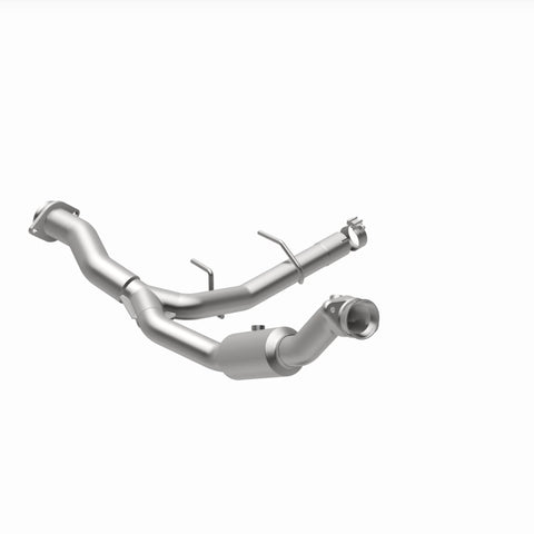 MagnaFlow Direct Fit Catalytic Converter 15-17 Ford Expedition V6 3.5 OEM Underbody - 21-528
