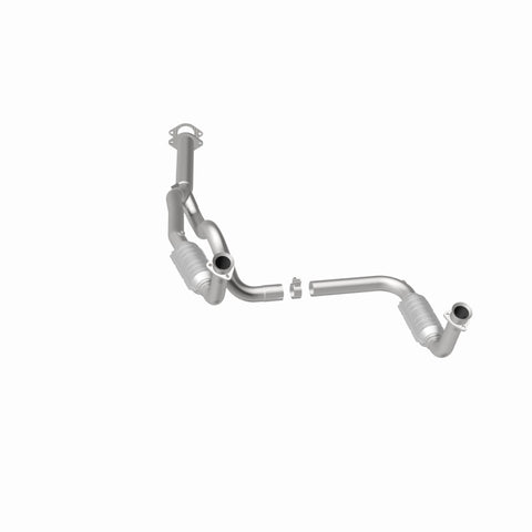 MagnaFlow Conv DF 2000 Chevrolet/GMC Express/Savana 1500/2500 5.7L to 8500 GVW - 23073