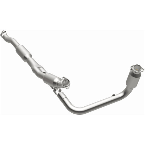 MagnaFlow 2002 Dodge Ram 1500 5.9L California Grade CARB Compliant Direct-Fit Catalytic Converter - 4583018