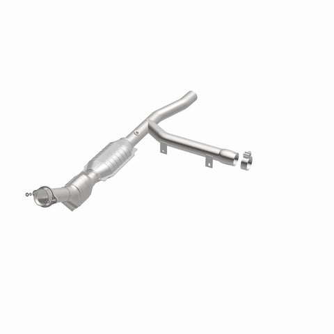 MagnaFlow Direct Fit Catalytic Converter 97-98 Ford Trucks 4.2L - 447132