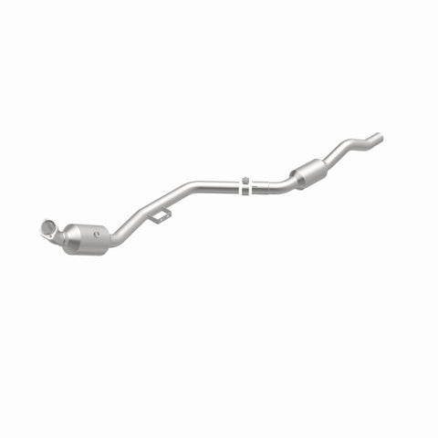 MagnaFlow Conv Direct Fit OEM 2007 Mercedes-Benz E350 Underbody - 69.125in Length - 5411666