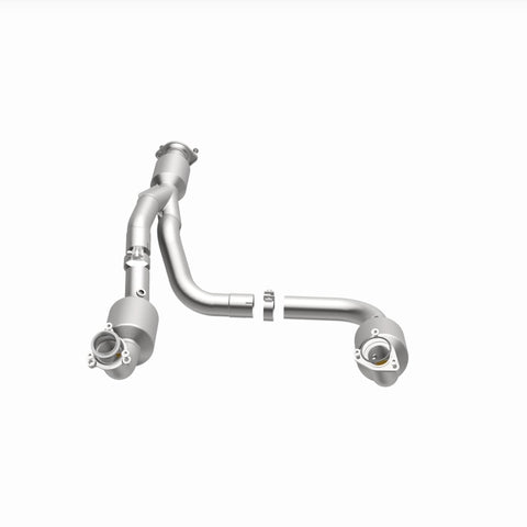 MagnaFlow 12-20 Chevrolet Express 4500 Underbody 6.0L Direct Fit Catalytic Converter - 280505