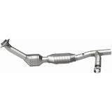 MagnaFlow Direct Fit Catalytic Converter 99-00 Ford Trucks 5.4L - 447118