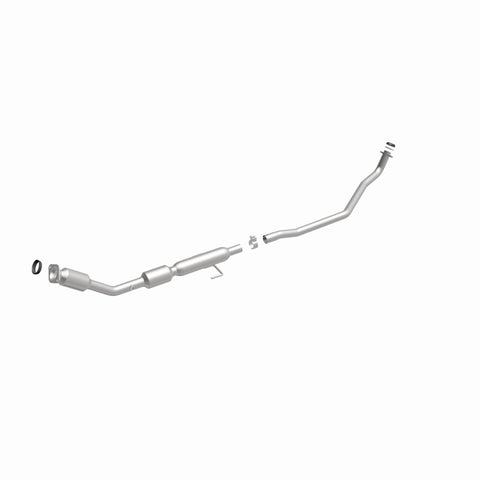 MagnaFlow Direct Fit Catalytic Converter 14-15 Toyota Corolla 1.8L - 52524