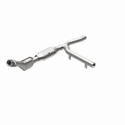 MagnaFlow Direct Fit Catalytic Converter 01 Ford F-150 4.2L - 447146