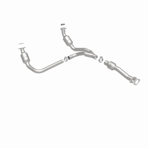 MagnaFlow Direct Fit Catalytic Converter 2011-2014 Express 1500 4.3L Underbody - 52134