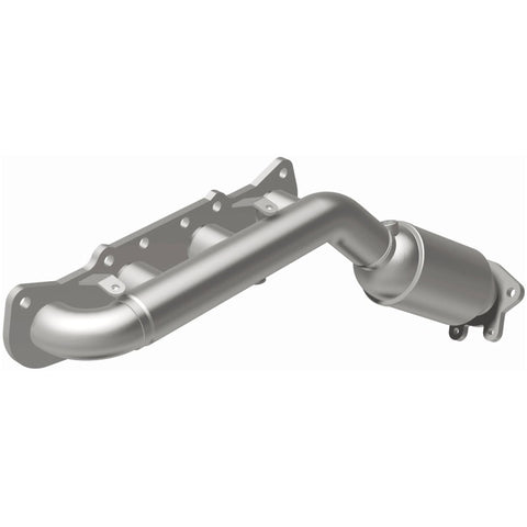 MagnaFlow Direct Fit Catalytic Converter 12-16 Hyundai Equus V8 5.0L Manifold - 22-092