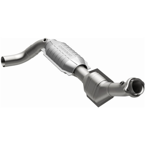MagnaFlow Direct Fit Catalytic Converter 97-98 Ford Trucks 4.6L - 447133