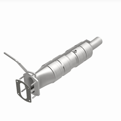 MagnaFlow 09-19 Ford F53 V10 6.8L Underbody 6.8L Direct Fit Catalytic Converter - 280435