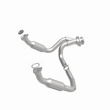 MagnaFlow Conv DF 2007-2008 Cadillac Escalade 6.2L - 5451631