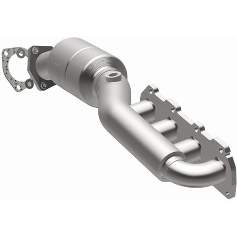 MagnaFlow Direct Fit Catalytic Converter 02-04 VW Passat 4.0L - 51213