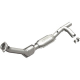 MagnaFlow Direct Fit Catalytic Converter 99-00 Ford Trucks 5.4L - 51792