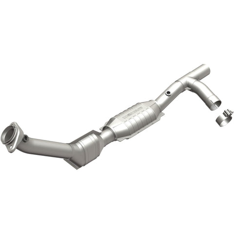 MagnaFlow Direct Fit Catalytic Converter 99-00 Ford Trucks 5.4L - 51792