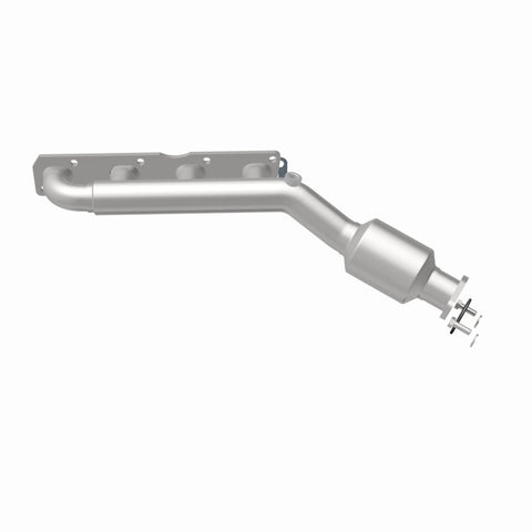MagnaFlow Direct-Fit California Manifold Catalytic Converter 04-06 Nissan Titan 5.6L V8 - 4451500