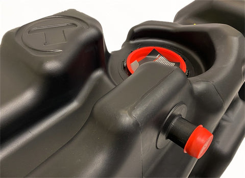 Titan Fuel Tanks 20-24 GM 2500/3500 56 Gal. Extra HD Cross-Linked PE XXL Mid-Ship Tank - Crew Cab SB - 7010220
