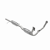 MagnaFlow Direct Fit Catalytic Converter 96 Bronco F150/F250 2 Conv - 93324
